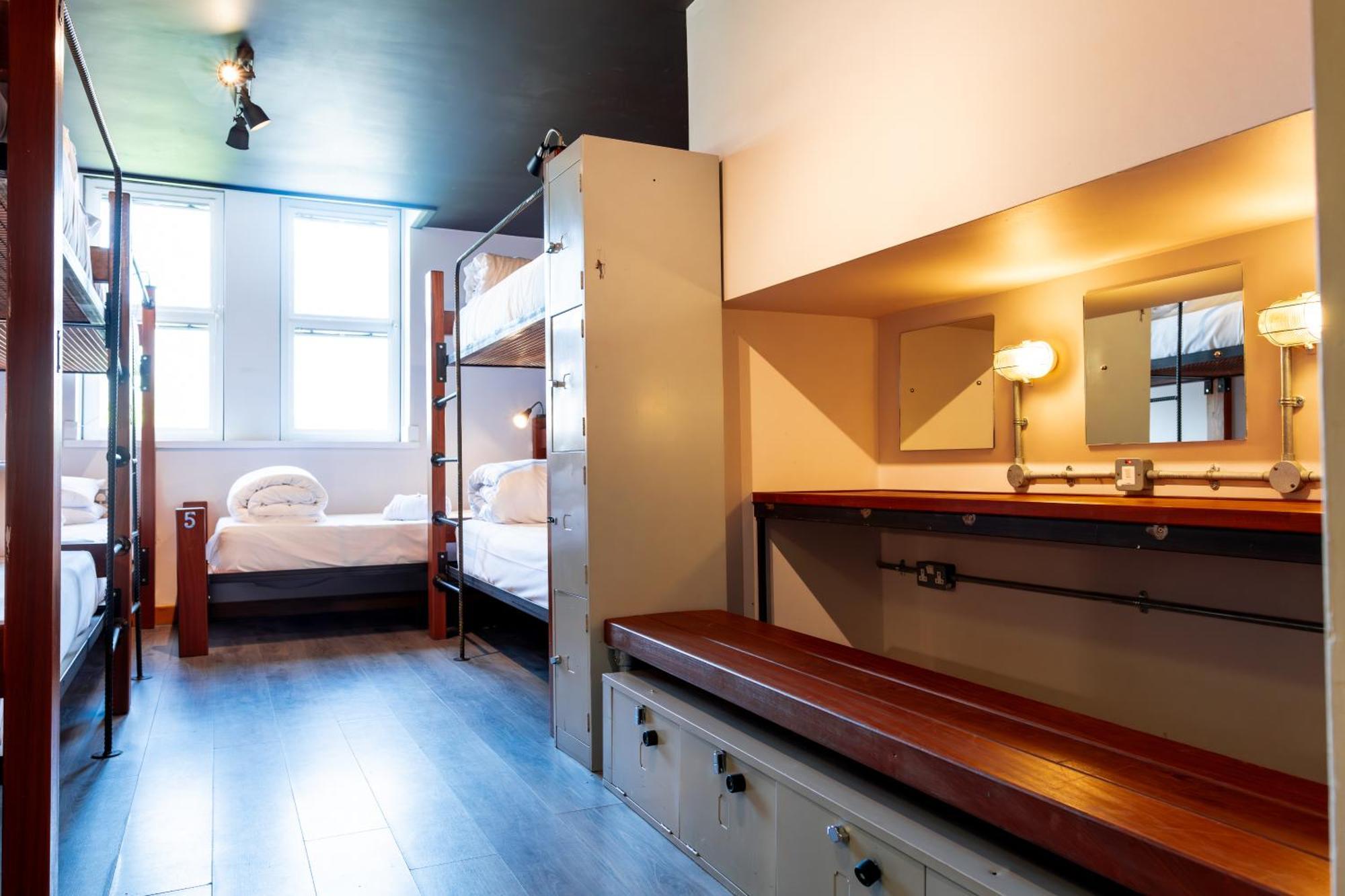 The Nest Boutique Hostel Galway Eksteriør bilde