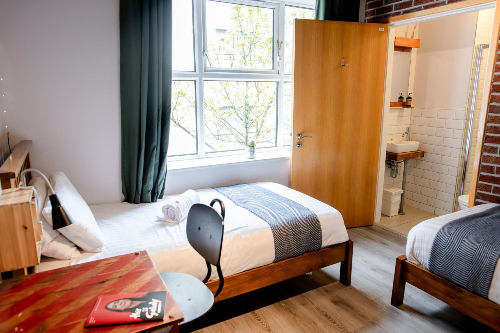 The Nest Boutique Hostel Galway Eksteriør bilde