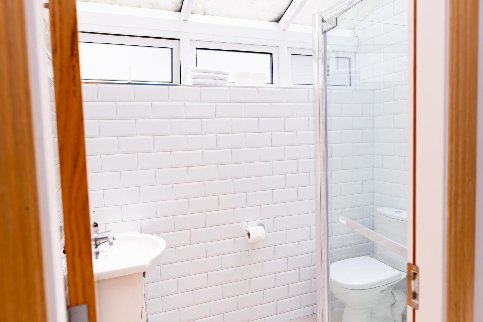 The Nest Boutique Hostel Galway Eksteriør bilde