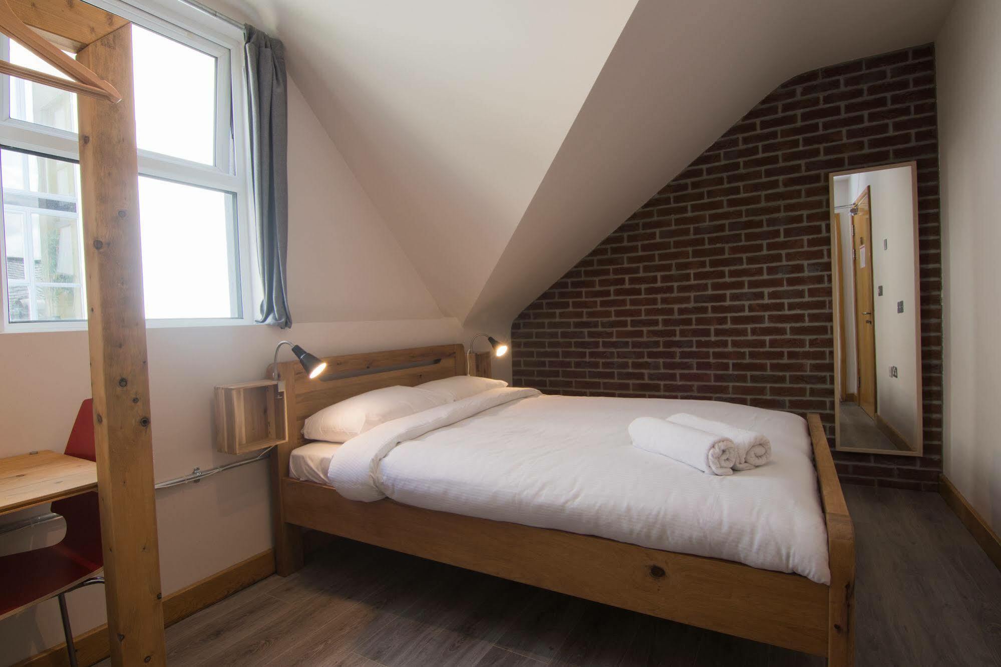 The Nest Boutique Hostel Galway Eksteriør bilde