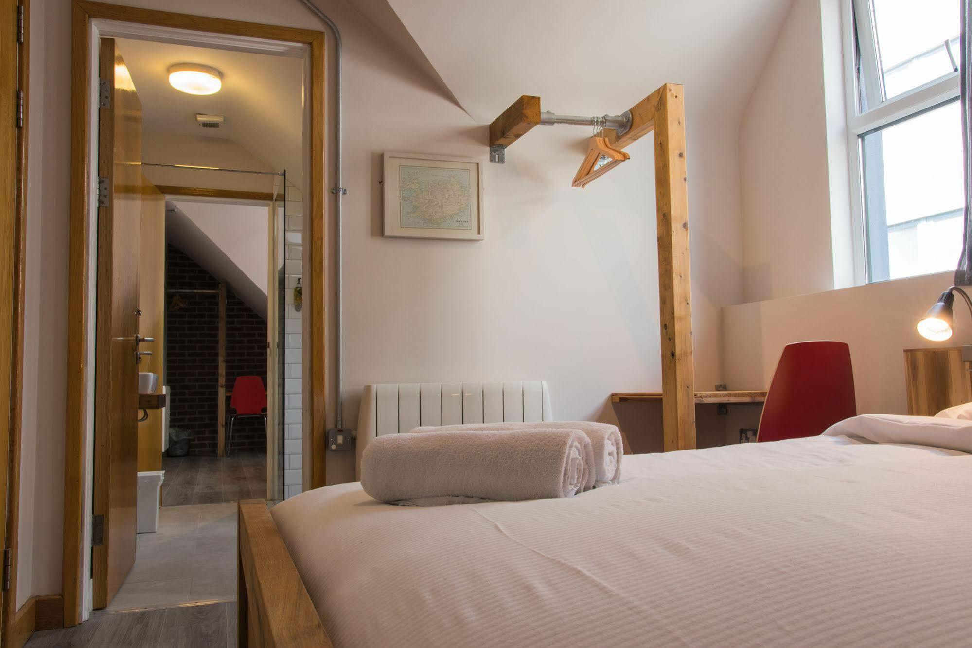 The Nest Boutique Hostel Galway Eksteriør bilde